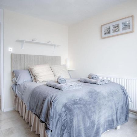 Captains Walk - 4 Bedroom Apartment - Saundersfoot Exteriör bild