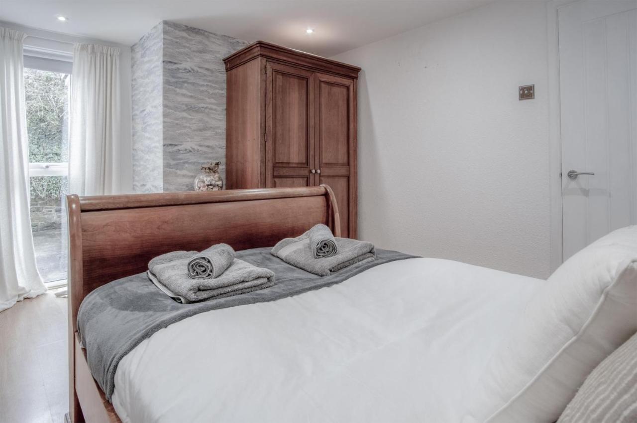 Captains Walk - 4 Bedroom Apartment - Saundersfoot Exteriör bild