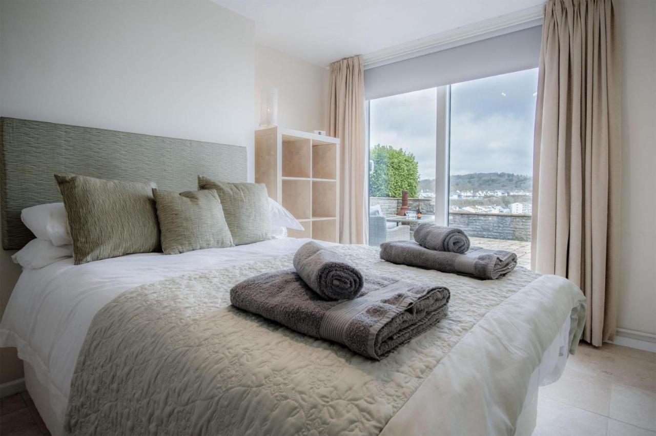 Captains Walk - 4 Bedroom Apartment - Saundersfoot Exteriör bild