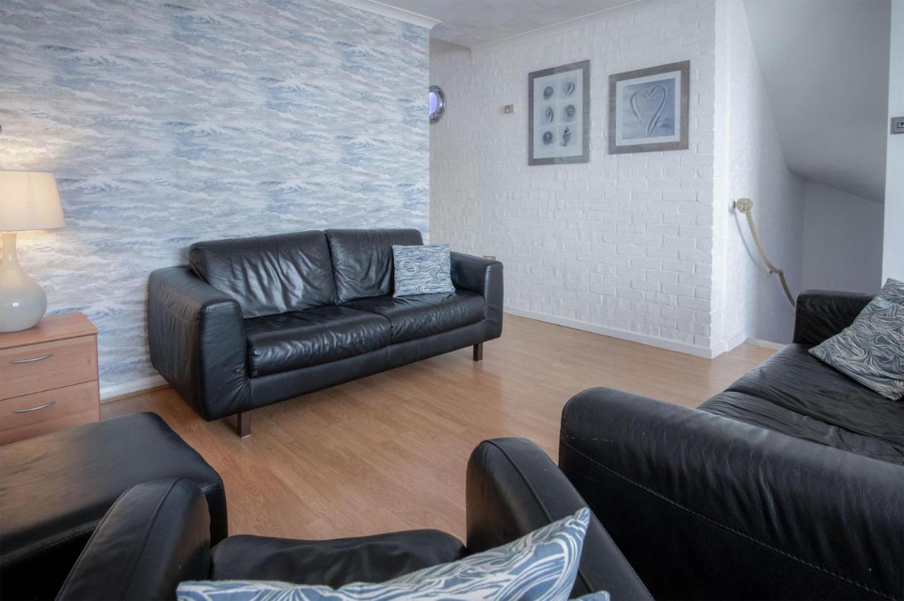 Captains Walk - 4 Bedroom Apartment - Saundersfoot Exteriör bild