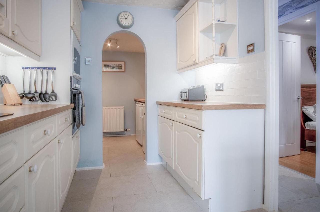 Captains Walk - 4 Bedroom Apartment - Saundersfoot Exteriör bild