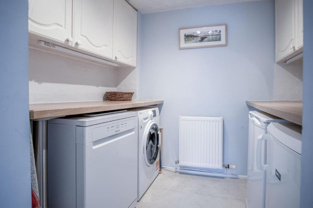 Captains Walk - 4 Bedroom Apartment - Saundersfoot Exteriör bild